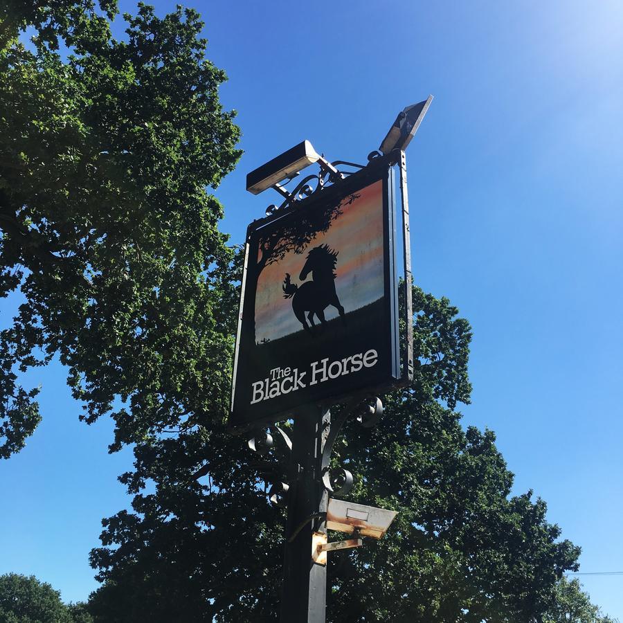 The Black Horse At Ireland Hotel Shefford Exterior photo